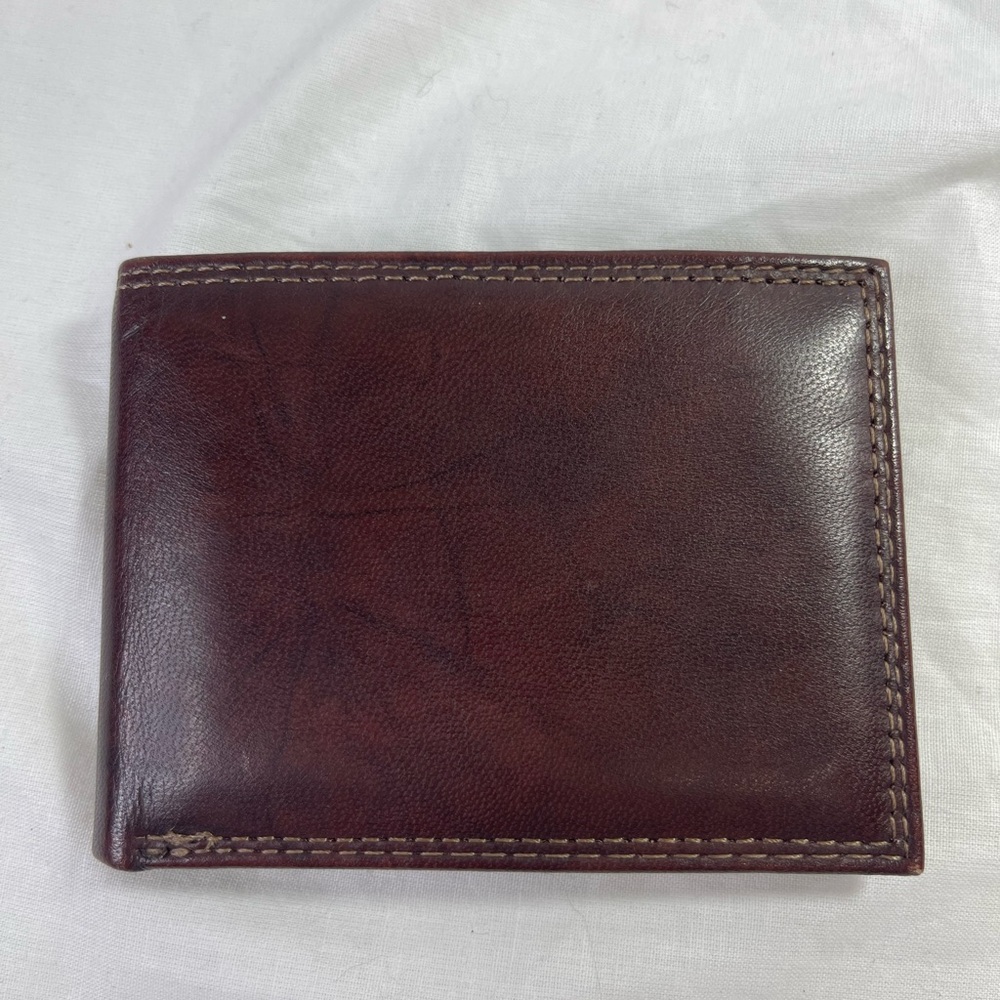 Buxton Brown Leather Bifold Wallet
